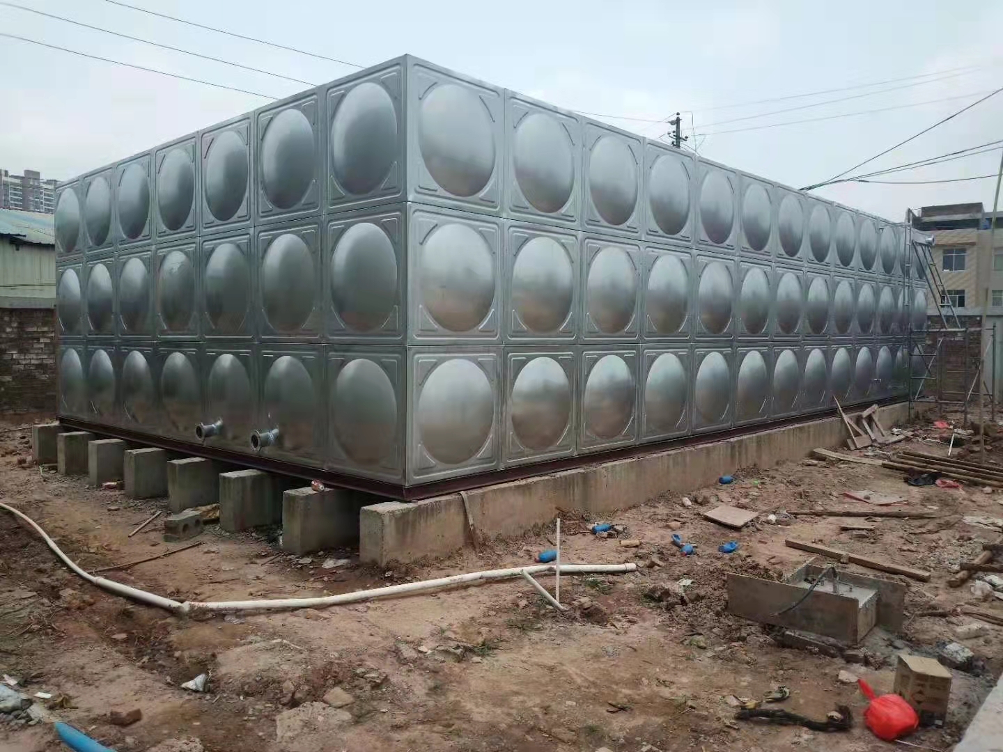 不銹鋼方形水箱100噸